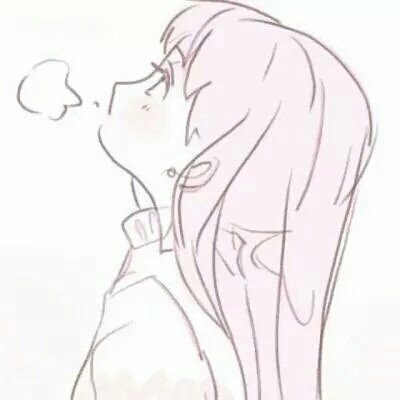 退货女孩演出当天曾说礼服有问题